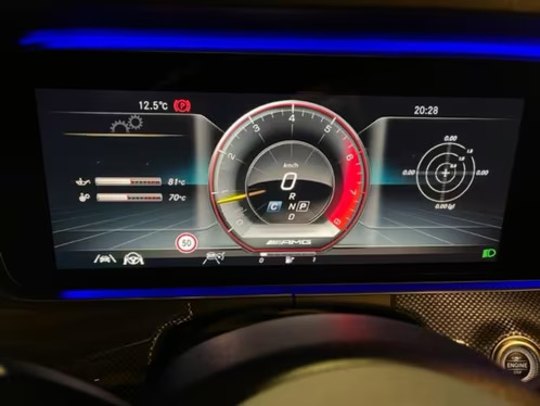 Mercedes W213 performance display